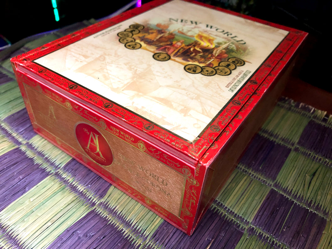 Wood Cigar Box-12-