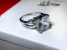 Ring-Princess Cut Stone-Clear-Size 8