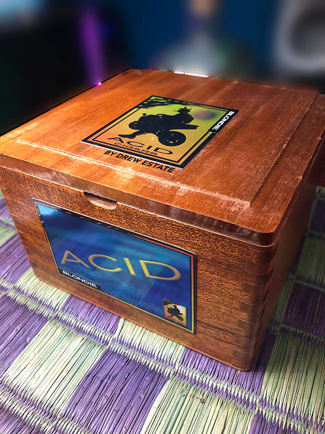 Wood Cigar Box-21-