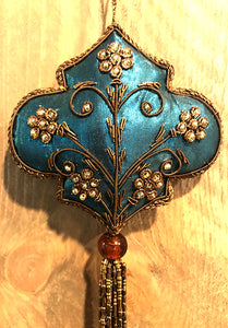 Hanging Knob Ornament - Blue Cloth