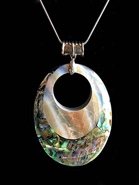 Mother of Pearl Oval Necklace